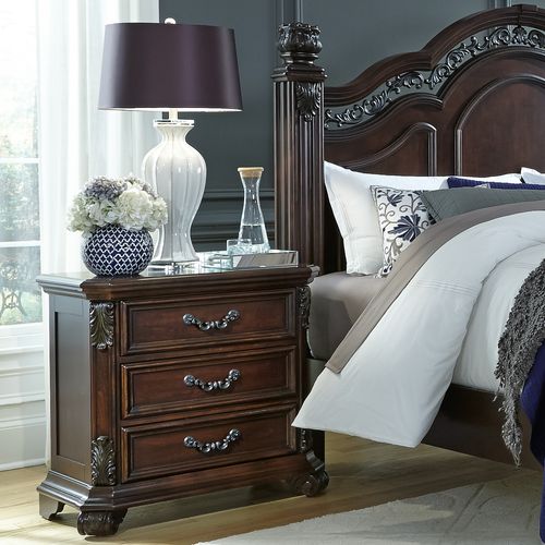 3 Drawer Night Stand